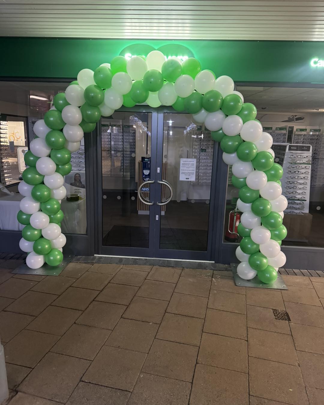 Specsavers balloon install